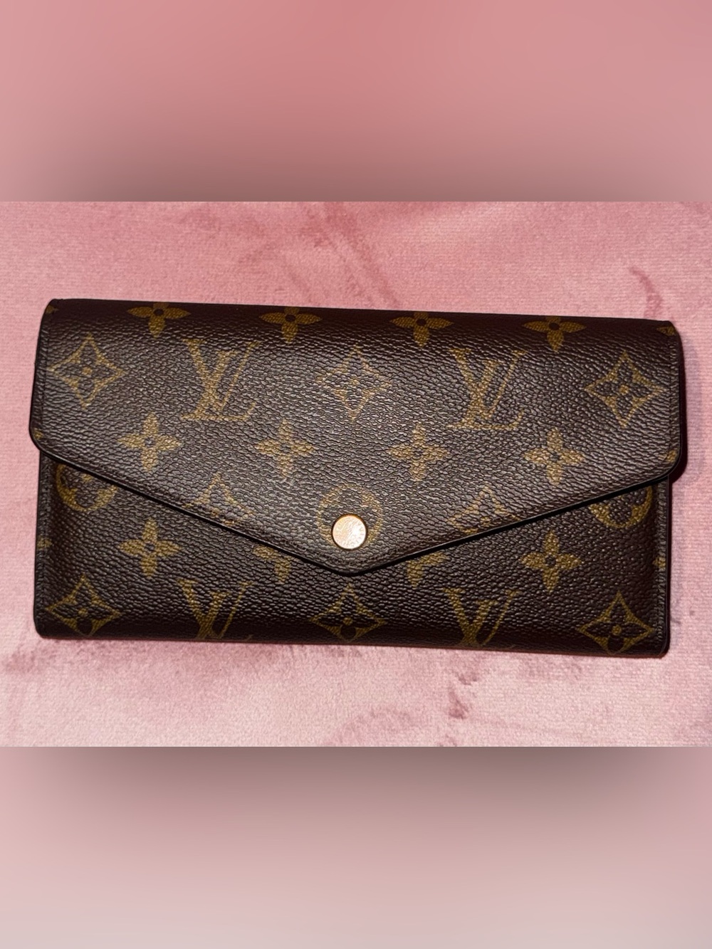Louis Vuitton Sarah Wallet With Red Interior